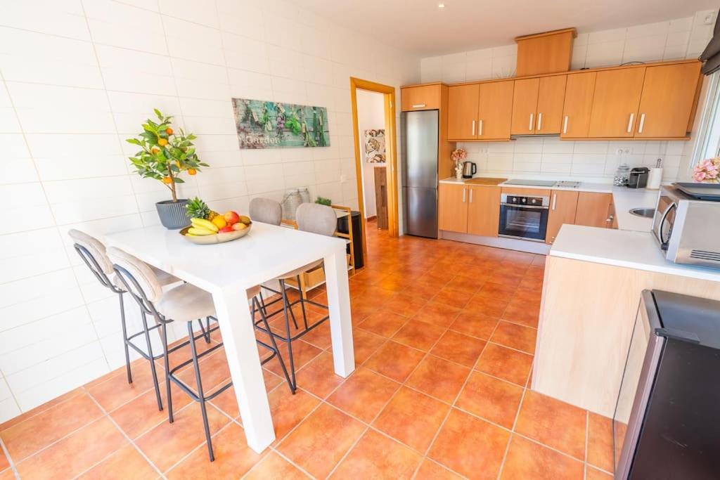 Villa Lovely Breeze, Heerlijk Familiehuis, 7Pers. Lloret de Mar Exterior photo